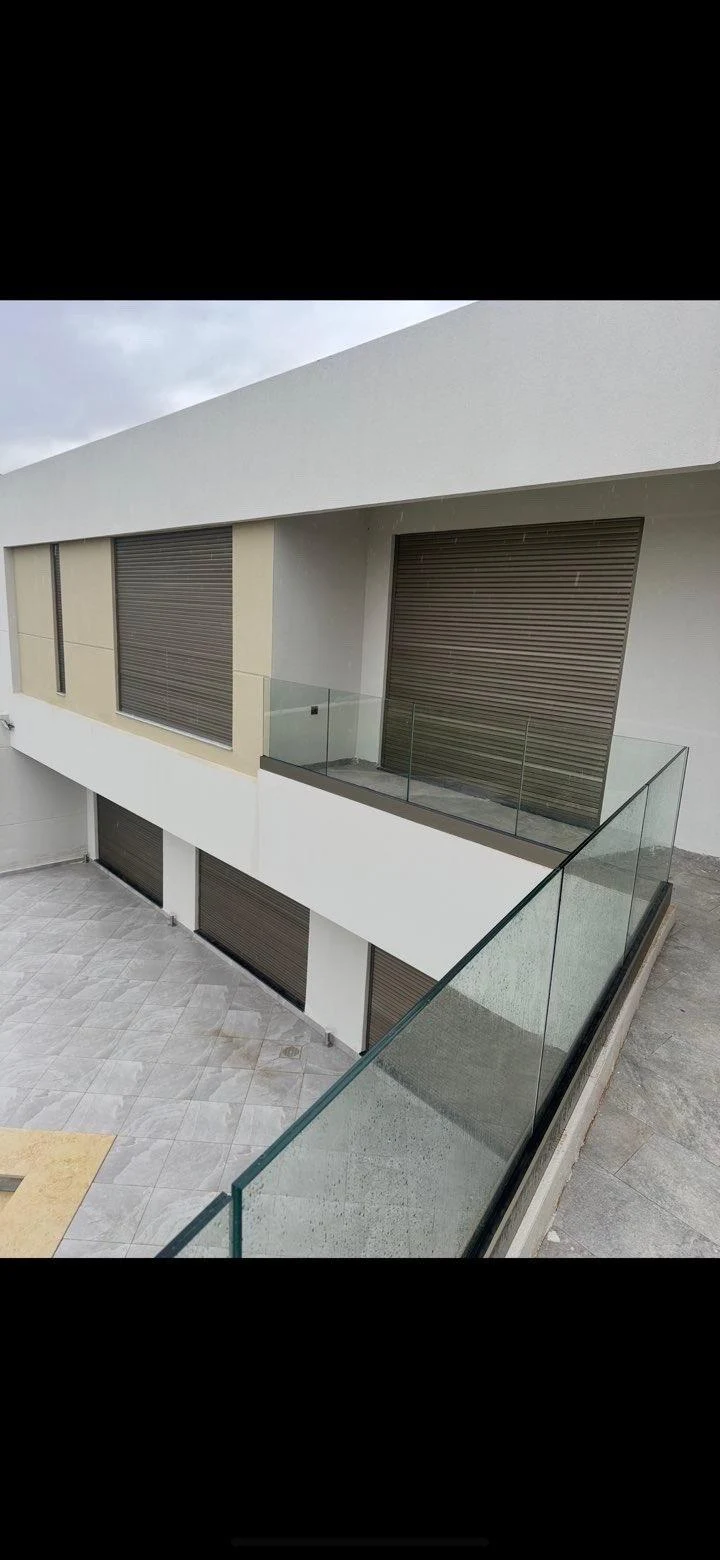 Balcons & garde-corps en verre — réalisation RC Concept